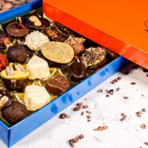 Glamour Selection Box (Standard), Cenu Cacao, Nibs, Crystallised Ginger