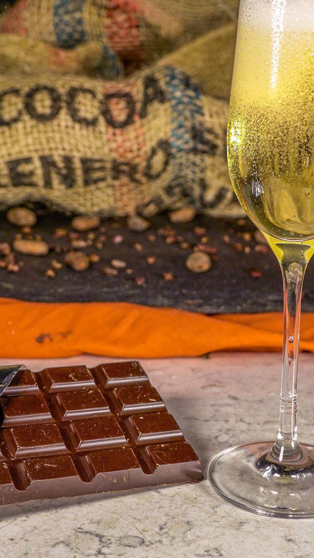 chocolat-eand-wine-1 Chocolates by Cenu Cacao